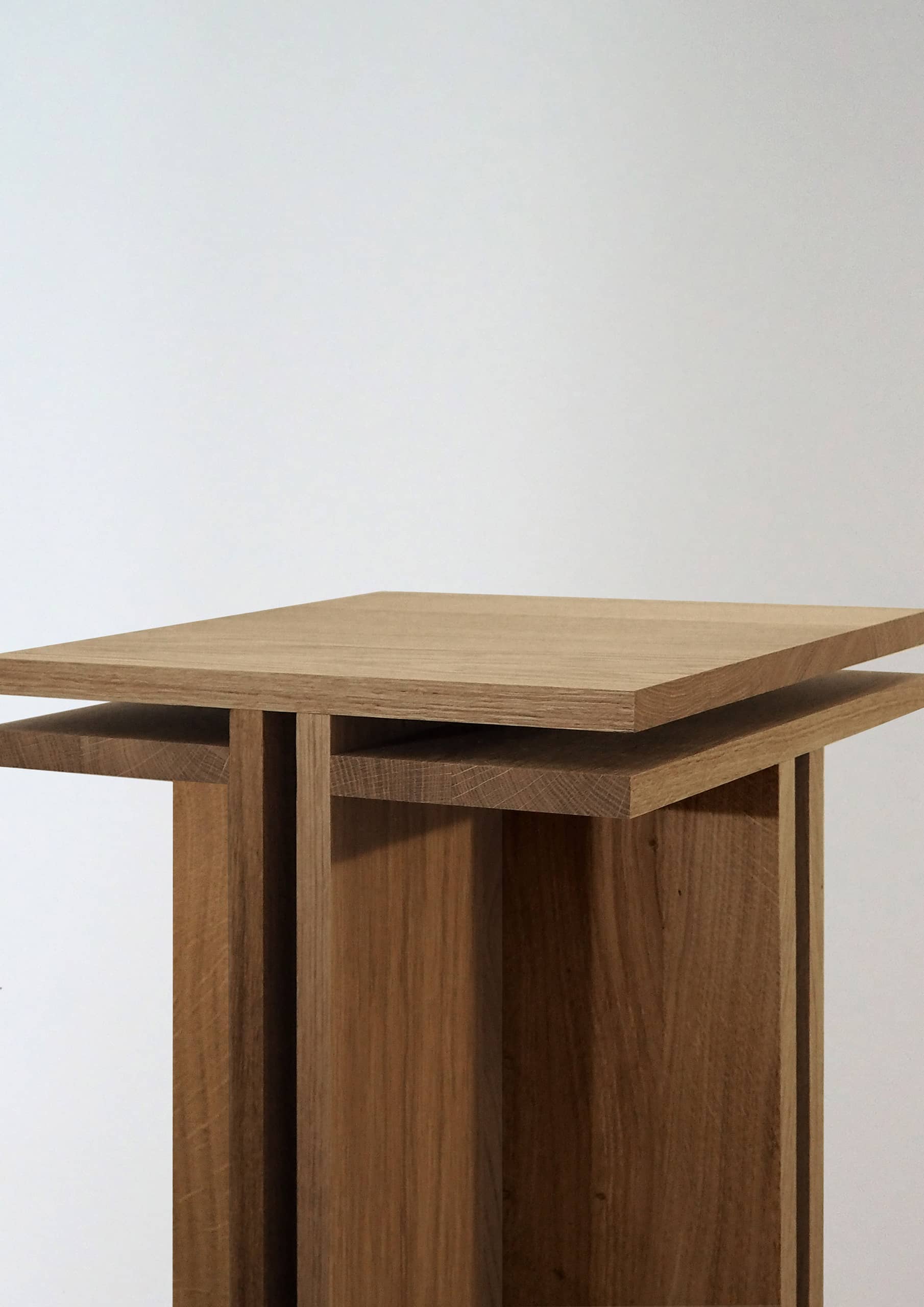 figures_calc_furniture_side_table_small_serie